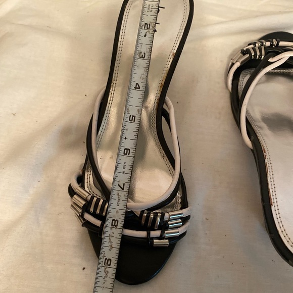 Le château kitten heel slip on sandal size 7 - Picture 4 of 9